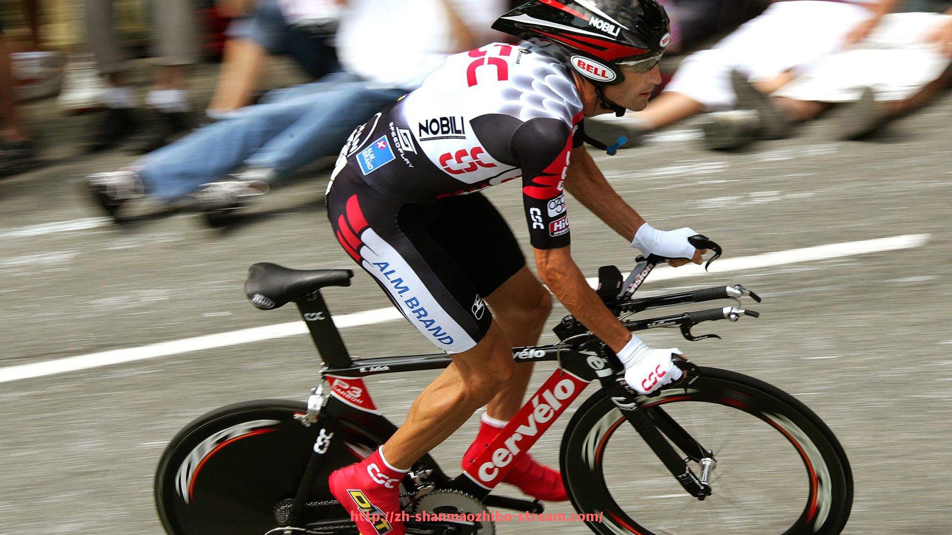 山猫直播官网-巨幕应援!世俱杯现场球迷大屏互动引爆气氛